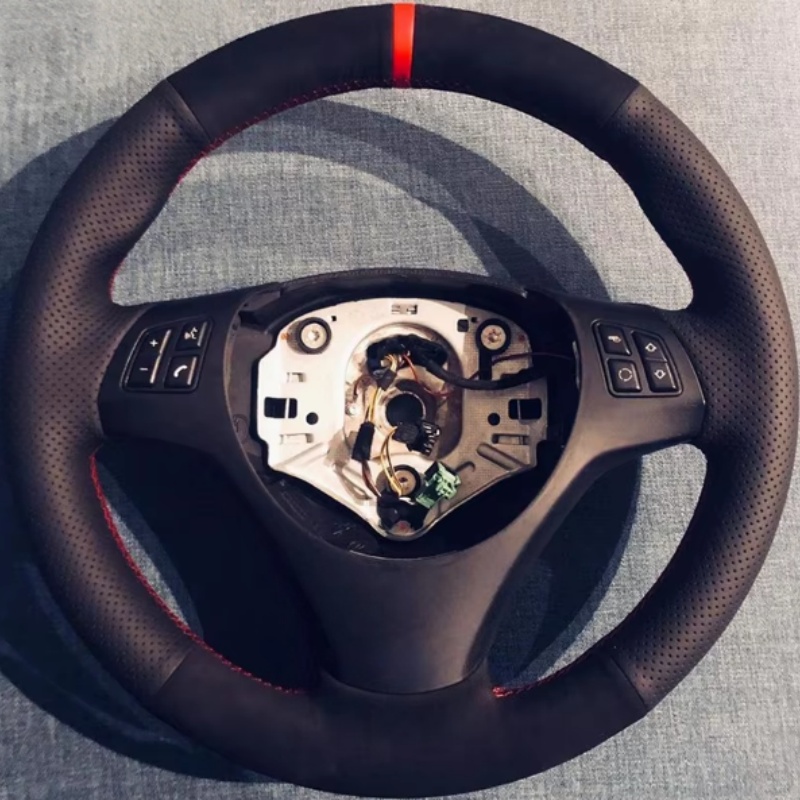 Car Steering Wheel Cover Anti Slip Breathable - غطاء عجلة قيادة السيارة من الجلد